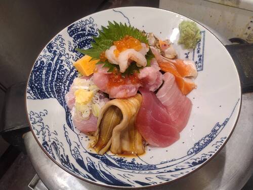9月13日～スタート！本マグロ入りたけし丼！！